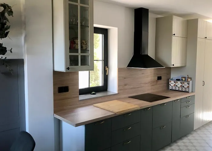 Bella * Balatonalmádi