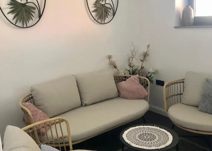 Bella Apartment *